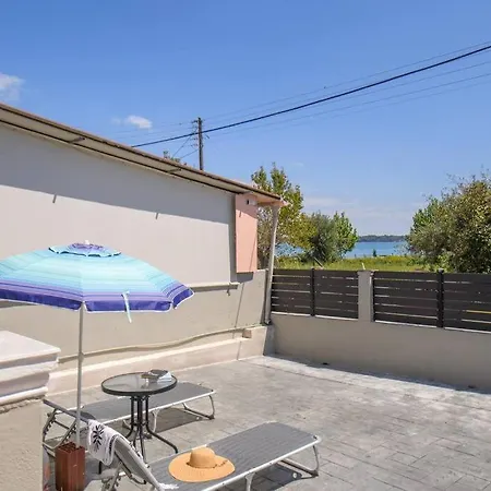 Fotini's By The Sea Appartamento *